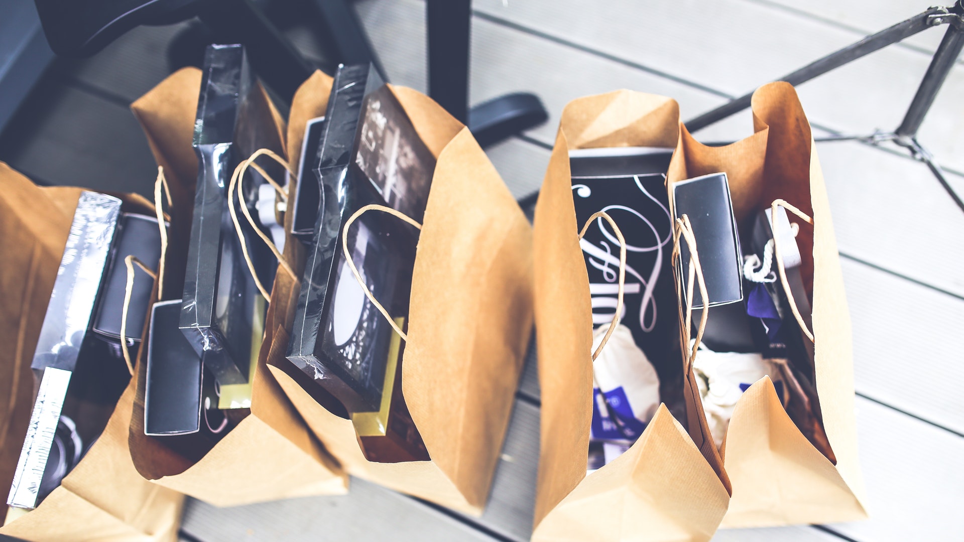 Online Shopping market with Free Delivery